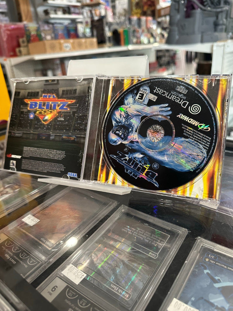 Load image into Gallery viewer, Sega Dreamcast NFL Blitz 2001 - CIB - Good Condition - Cobbco

