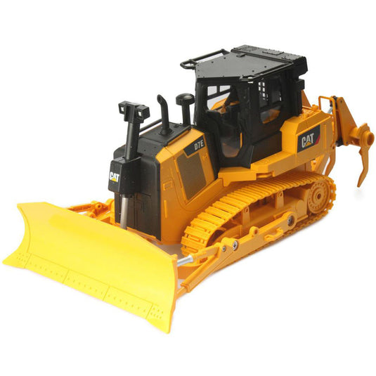 1:24 Scale Radio Control Caterpillar D7E Track-Type Tractor - 25002